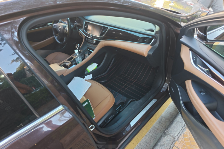 别克 君越 2016款 28T 旗舰型局部细节9005