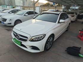奔驰C级 2019款 C 180 L 时尚型运动版