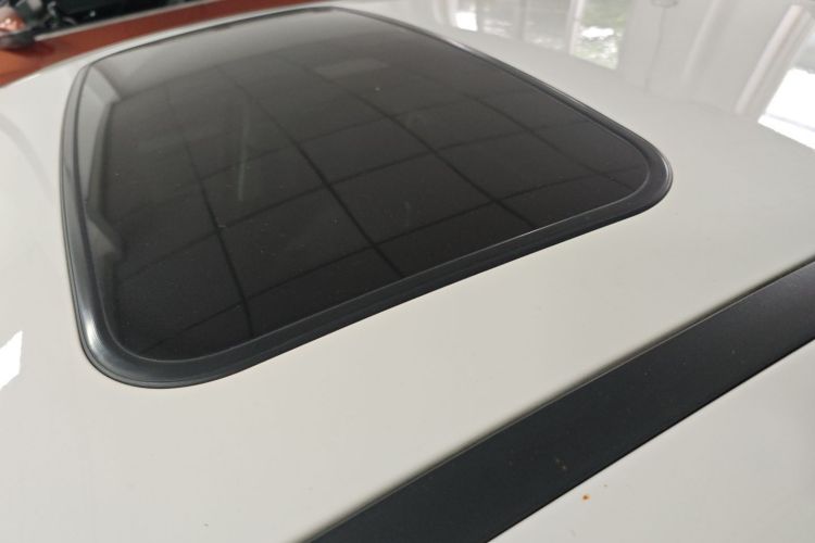 福特 福克斯 2018款 两厢经典 1.6L 自动风尚型智行版局部细节57