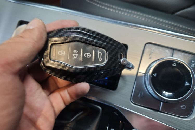 捷途X70 2020款 1.5T DCT悦行版 7座中控内饰11