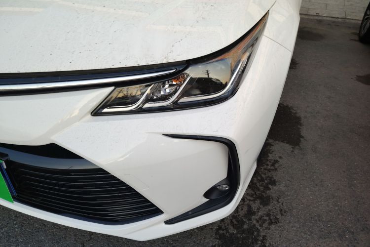 丰田 卡罗拉 2019款 1.2T S-CVT GL-i精英版局部细节36