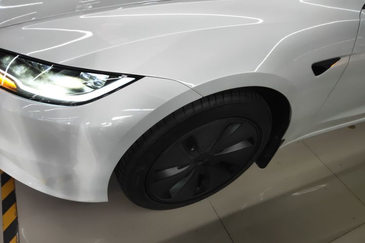 特斯拉 Model 3 2025款 后轮驱动版车身外观6007