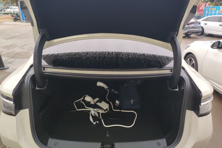 比亚迪 海豹07 DM-i 2025款 智驾版 DM-i 1.5L 125km 尊贵型局部细节23