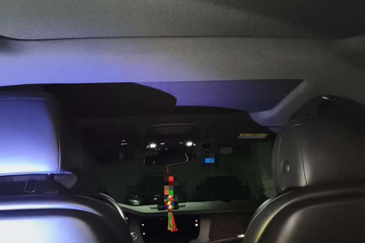 凯迪拉克CT6 2017款 28T 豪华型中控内饰22