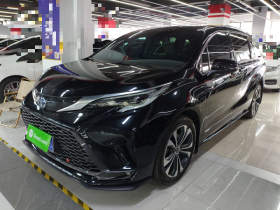 丰田 格瑞维亚 2022款 2.5L混动 尊爵版