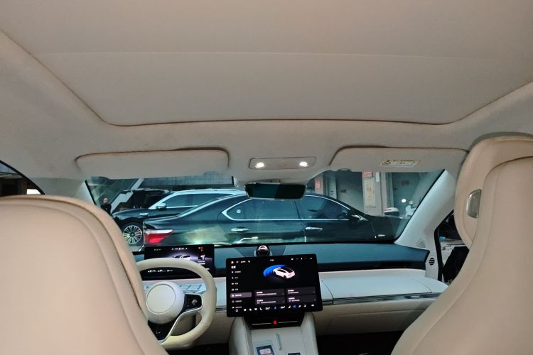 鸿蒙智行 智界R7 2025款 增程 251km Max局部细节22