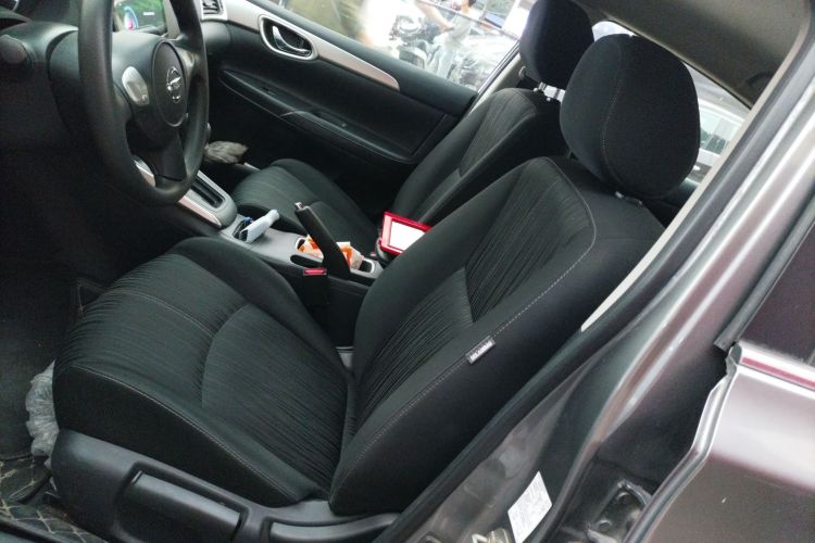 日产 轩逸 2021款 经典 1.6XE CVT舒适版中控内饰19