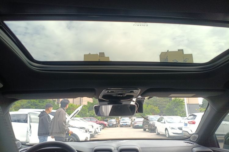 领克03 2022款 1.5TD DCT劲Pro中控内饰22