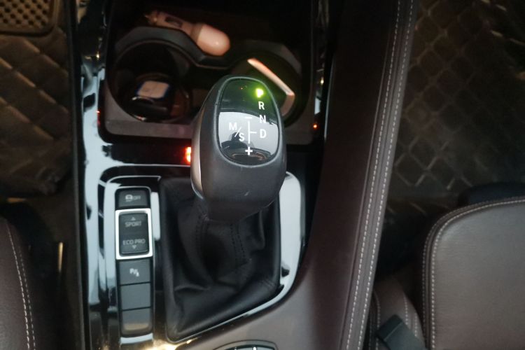 宝马X1 2018款 sDrive20Li 领先型中控内饰18