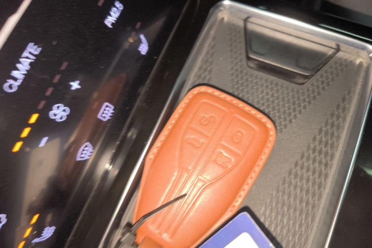 红旗HS7 2019款 3.0T 自动四驱旗悦版中控内饰11