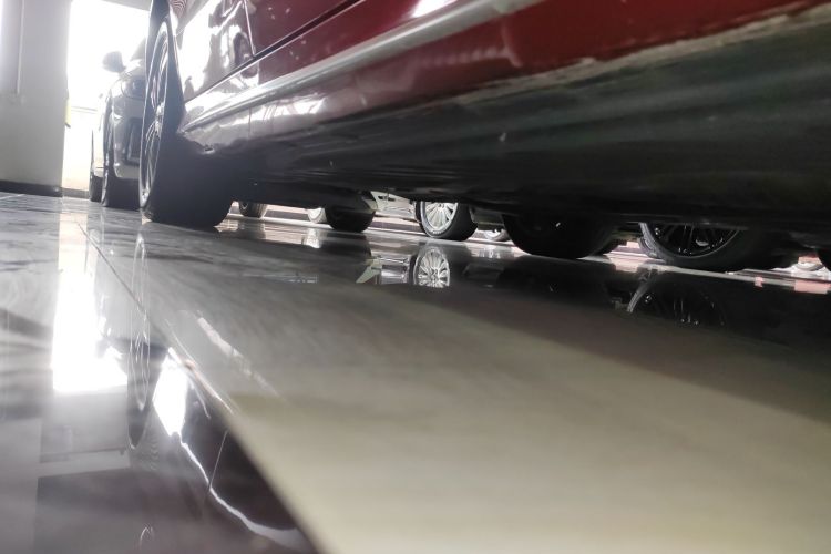 奔驰C级 2018款 C 200 L 运动版局部细节9001