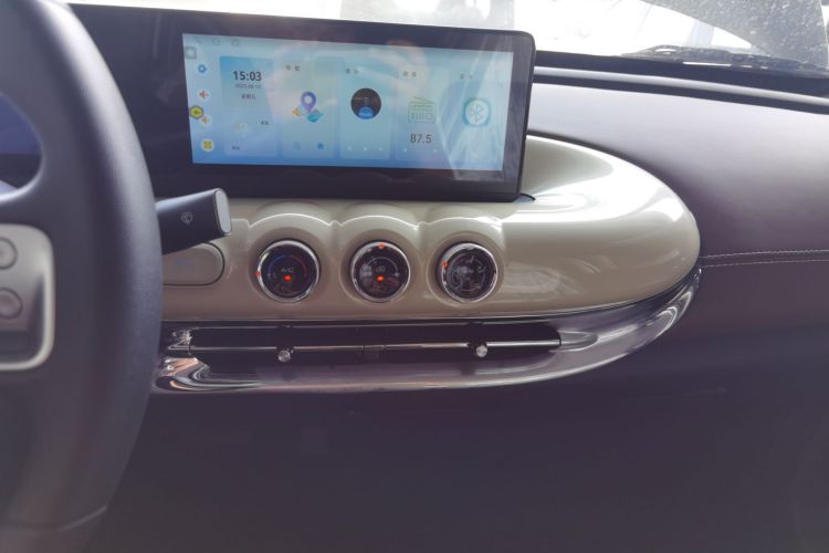 五菱汽车 五菱缤果 2024款 333km 悦享款中控内饰16