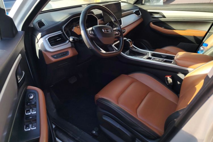 吉利汽车 远景X6 2020款 1.4T CVT尊贵型中控内饰20