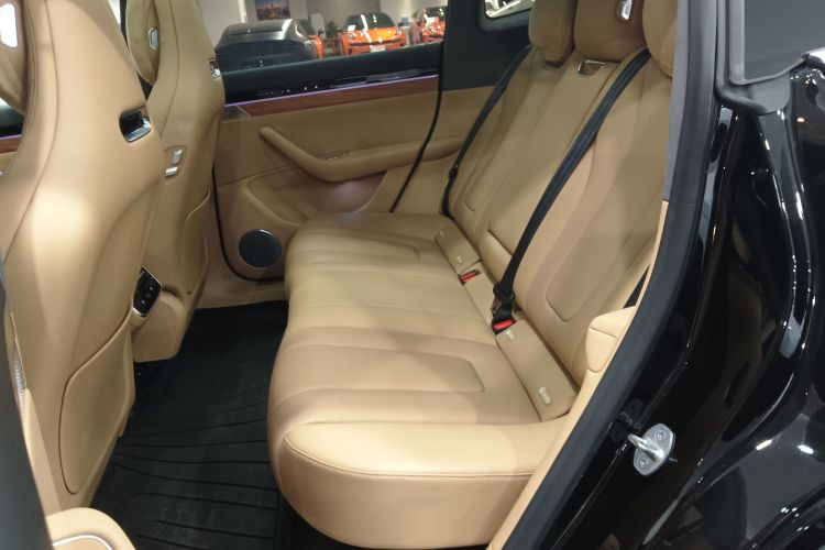 鸿蒙智行 智界R7 2024款 纯电 736km UItra中控内饰7004