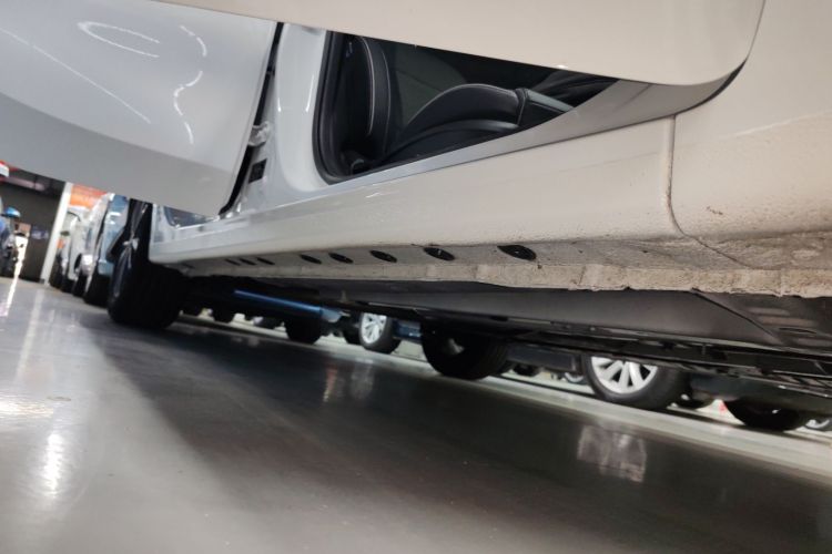 起亚K3 2024款 1.5L CVT舒适优享版局部细节9001