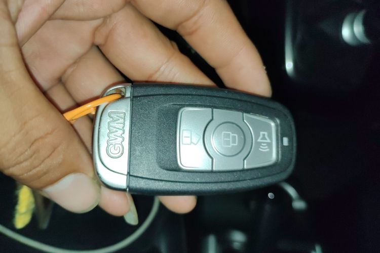 哈弗H6 2013款 运动版 1.5T 手动两驱精英型中控内饰7001