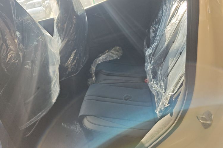 比亚迪 海鸥 2025款 305km 活力版中控内饰7004