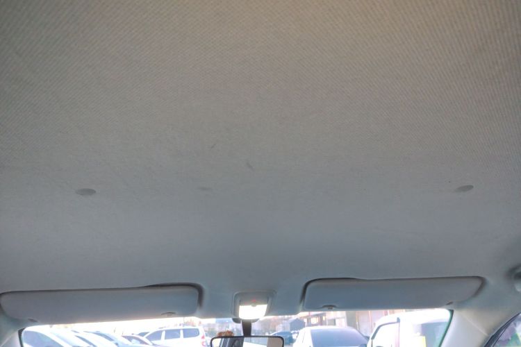 五菱汽车 五菱缤果 2023款 203km 轻享款中控内饰22