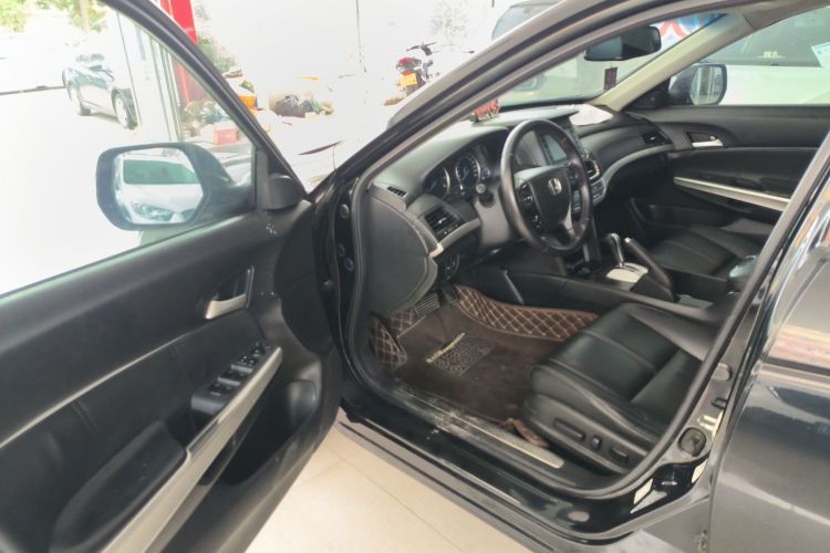 本田 歌诗图 2014款 2.4L 豪华导航版中控内饰7003