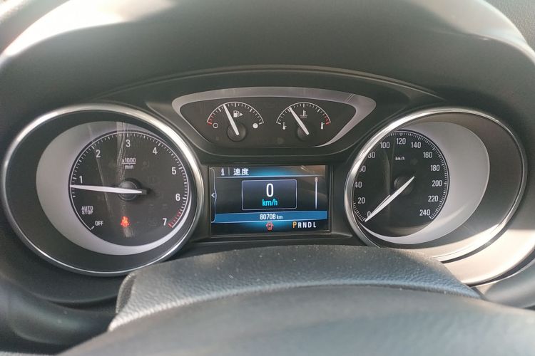 别克 昂科威 2019款 20T 两驱精英型 国V中控内饰14