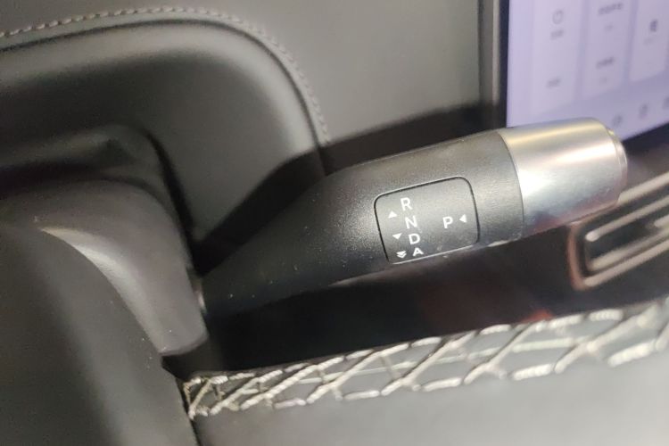 理想汽车 理想L6 2024款 Max中控内饰18