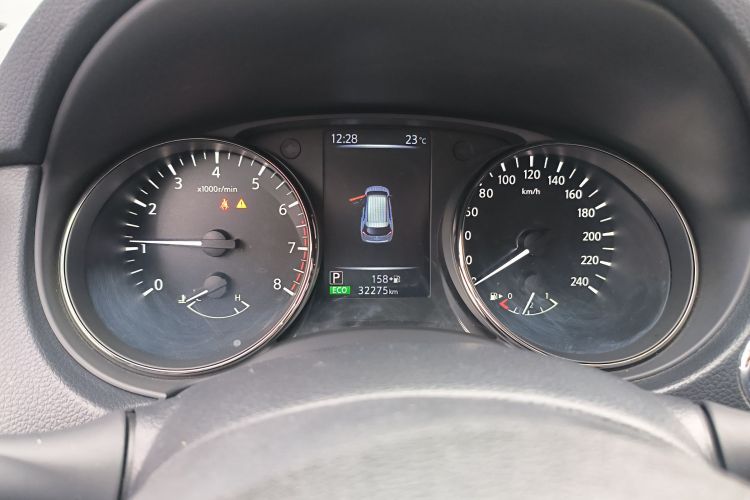 日产 奇骏 2021款 2.0L CVT 2WD XL ITS舒适纪念版中控内饰14