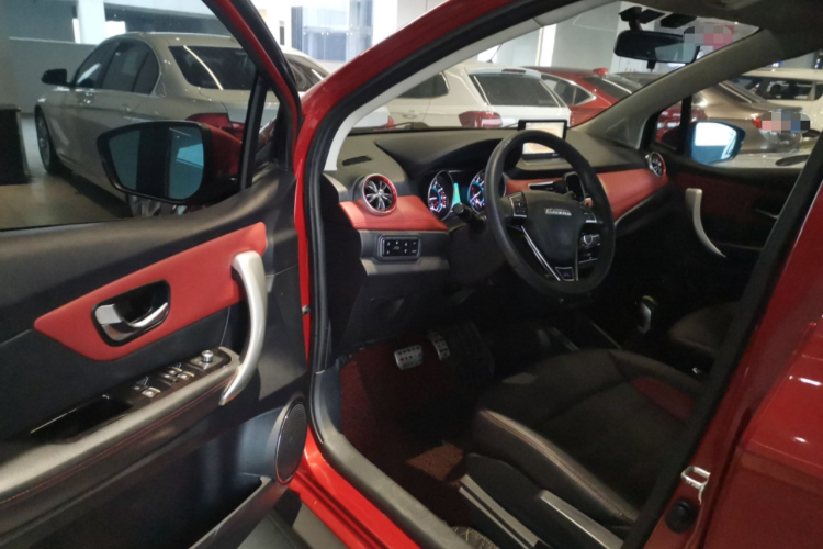 哈弗H1 2016款 蓝标 1.5L AMT豪华型中控内饰20