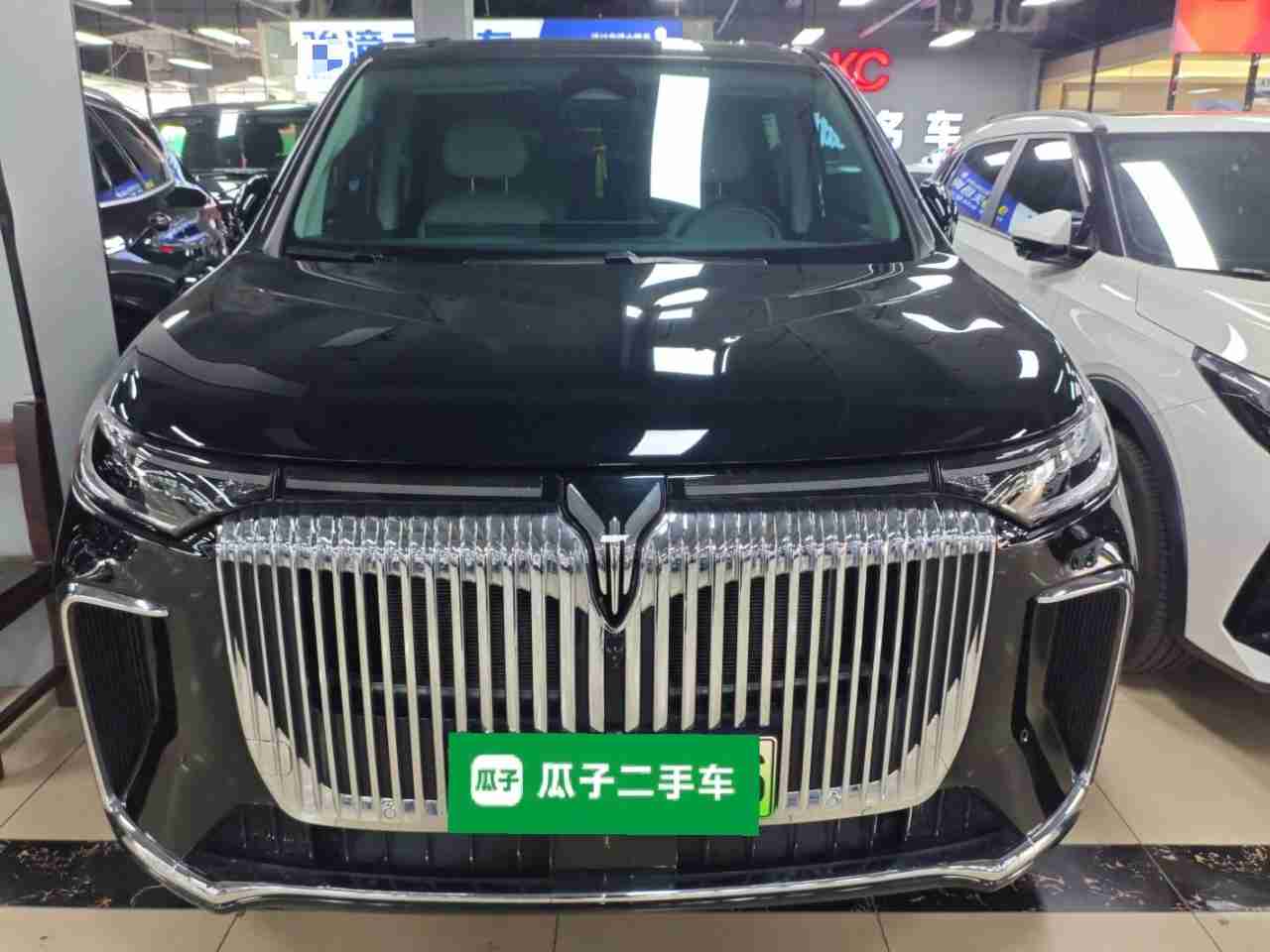 深圳二手岚图梦想家2025款，开两年再卖亏多少？
