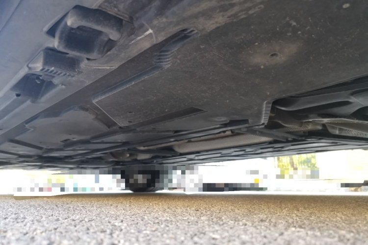 奔驰GLB 2020款 GLB 200 动感型局部细节9003