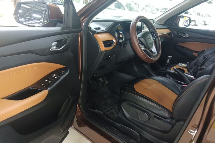 五菱汽车 五菱宏光S3 2019款 1.5L 手动豪华型 国VI中控内饰7003