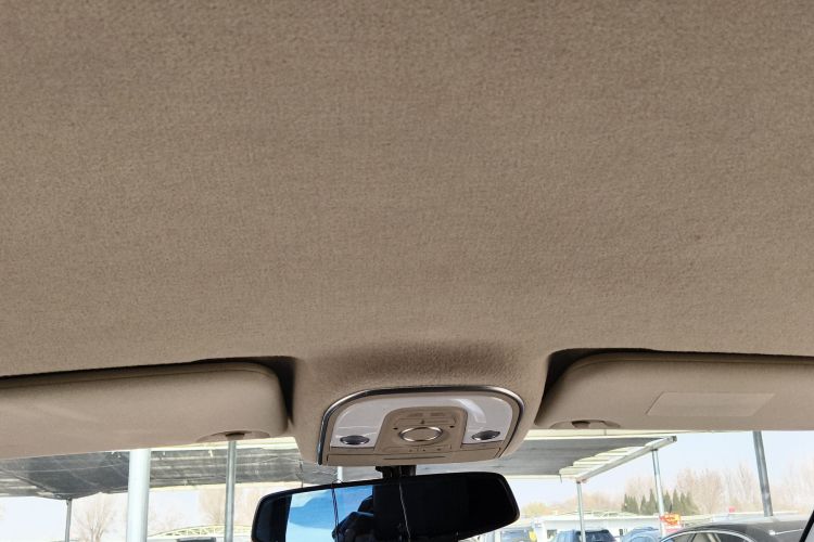 比亚迪 元 2016款 1.5L 手动豪华型中控内饰22