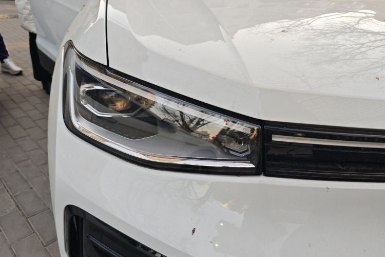 大众 途岳 2025款 新锐 1.5L 锐意版车身外观8