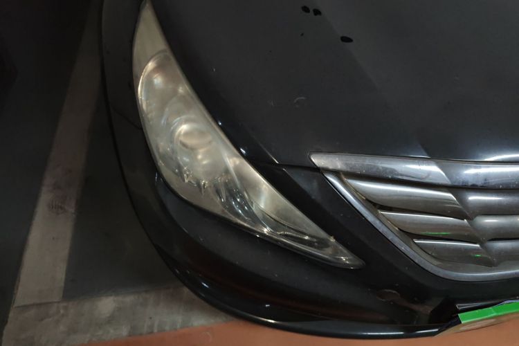 现代 索纳塔 2011款 2.0L 自动时尚版车身外观6006