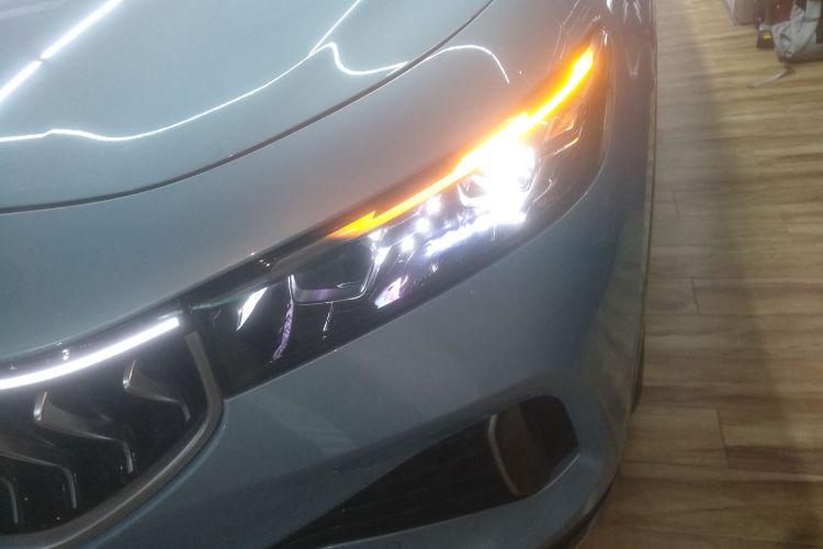 岚图汽车 岚图FREE 2021款 四驱标准增程专属豪华套装局部细节36