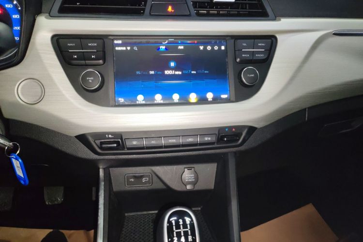 吉利汽车 远景X3 2020款 1.5L 手动精英型局部细节16