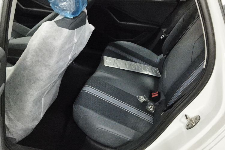 大众 速腾 2025款 300TSI DSG飞越版中控内饰21