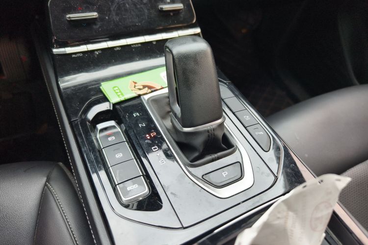 五菱汽车 五菱凯捷 2020款 1.5T CVT旗舰型中控内饰18