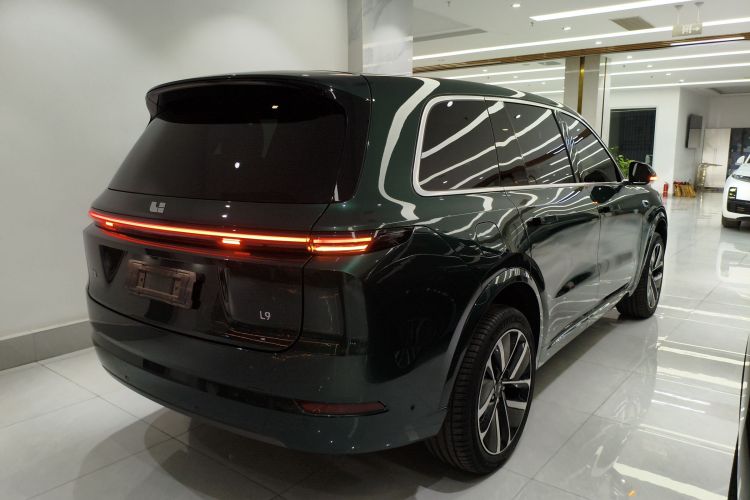 理想汽车 理想L9 2022款 Max车身外观7