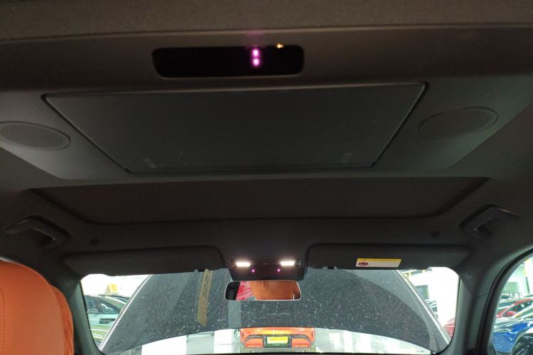 理想汽车 理想L7 2023款 Max中控内饰22