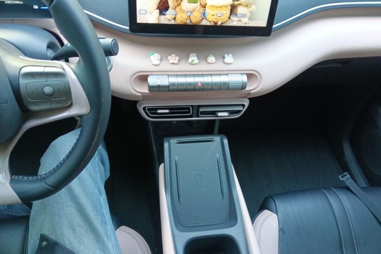 比亚迪 海鸥 2024款 荣耀版 305km 自由版中控内饰18