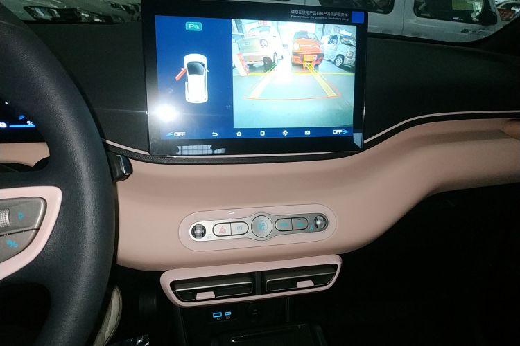 比亚迪 海鸥 2025款 智驾版 305km 活力版中控内饰16