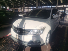 宝骏730 2016款 1.5L 手动豪华型 7座