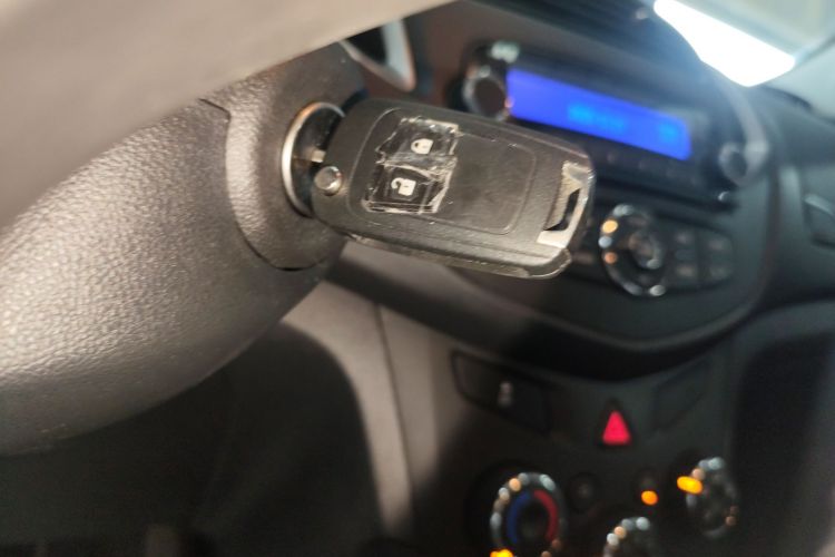 雪佛兰 创酷 2016款 1.4T 手动两驱舒适天窗版中控内饰11