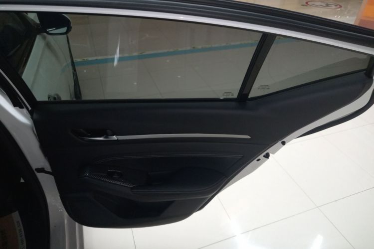 日产 天籁 2022款 2.0L XL-TLS 悦享版中控内饰7006