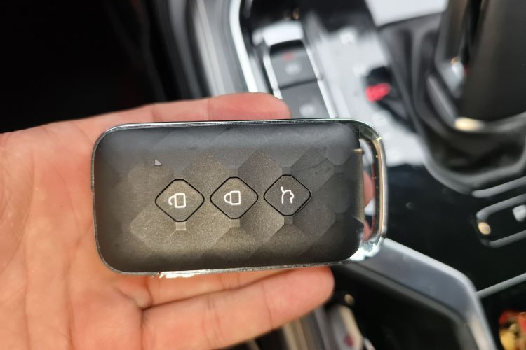 五菱汽车 五菱佳辰 2023款 2.0L DHT旗舰型中控内饰11