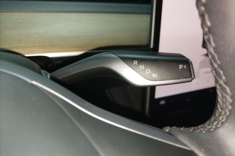 特斯拉 Model Y 2022款 改款 后轮驱动版局部细节18