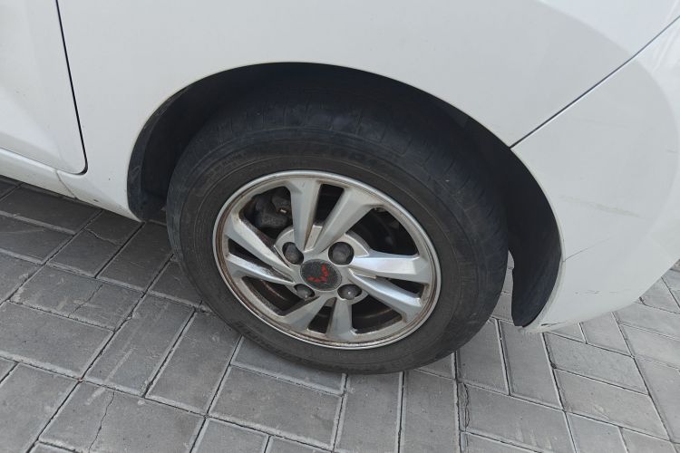 五菱汽车 宏光MINIEV 2020款 自在款 磷酸铁锂车身外观6007