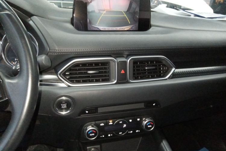 马自达CX-5 2020款 改款 2.0L 自动两驱智尊型中控内饰16