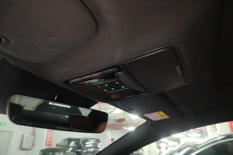 比亚迪 汉L 2025款 DM-p 四驱激光雷达旗舰型局部细节22