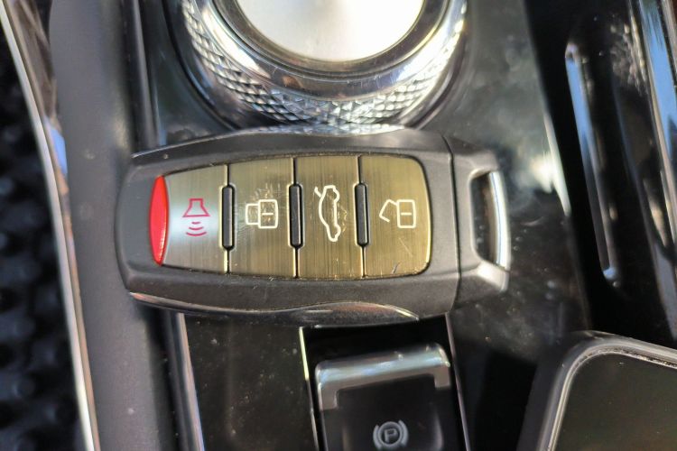 哈弗H6 2021款 第三代 2.0T 自动四驱Max中控内饰7001